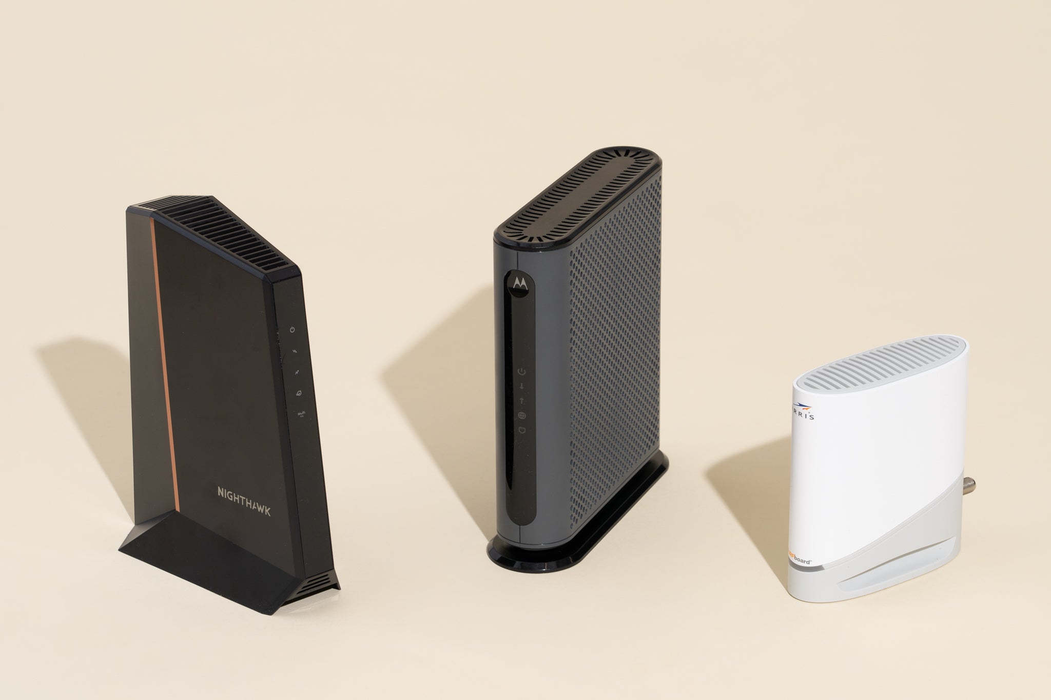 cablemodems-2048px-3270.jpg